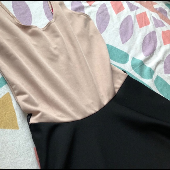 Boohoo Sally Contrast Skater Dress Tan - Picture 4 of 7